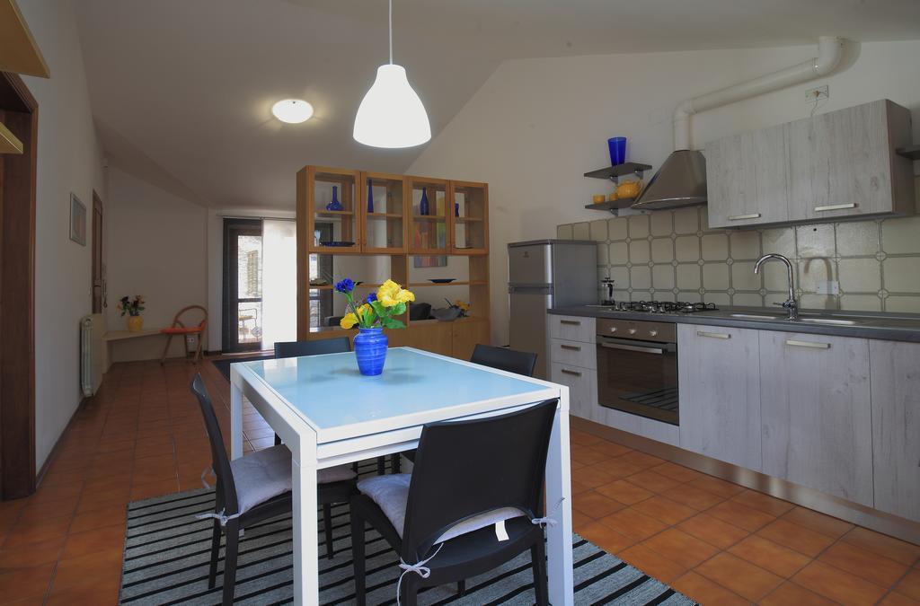 דירות וירג'יו Casa Guglielmo מראה חיצוני תמונה